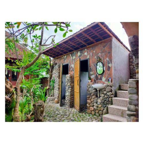 Photo of Buildings in Medewi