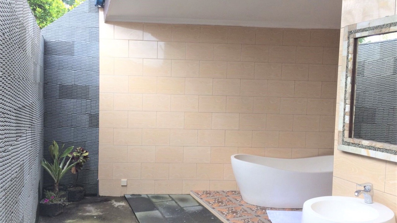 Photo of Bathroom in Banjartegehe