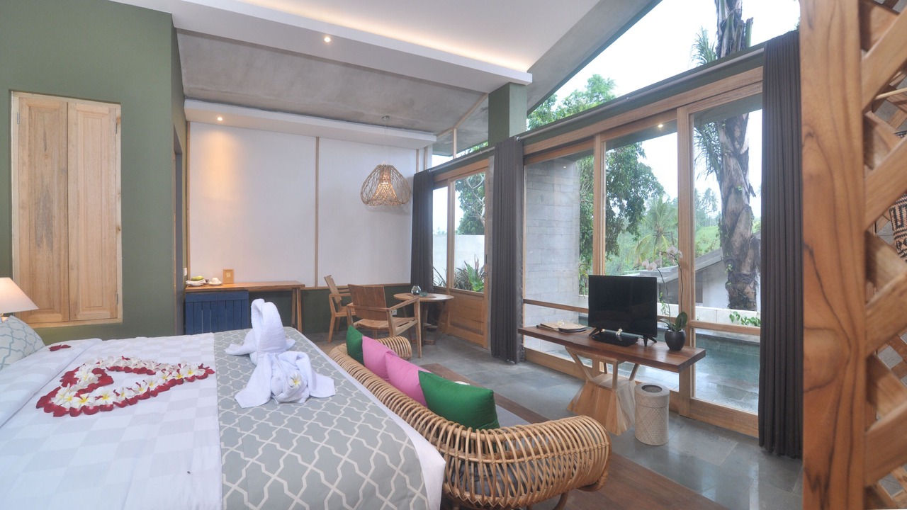 Photo of Bedroom in Sambahan