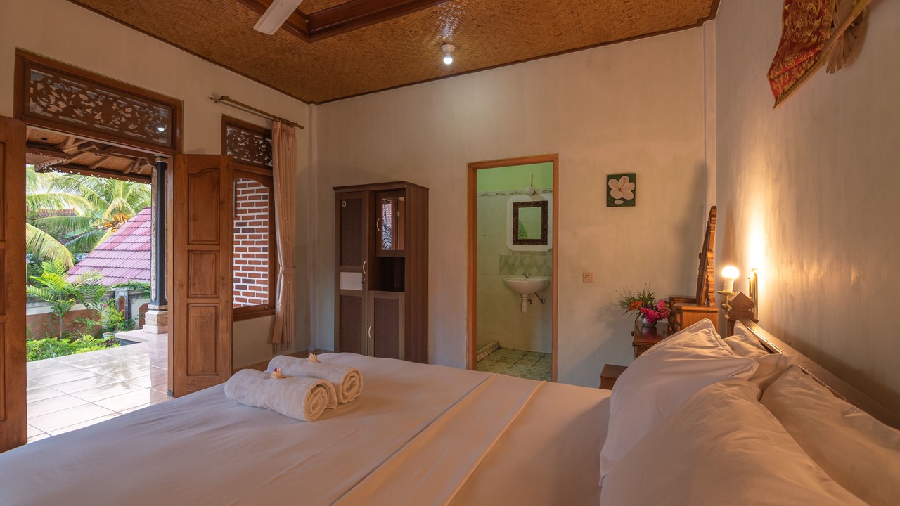 Photo of Bedroom in Lovina