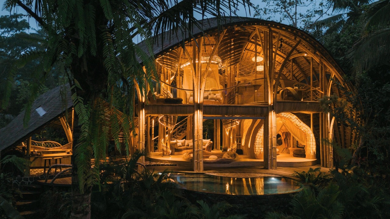 Photo of Outdoor in Selat