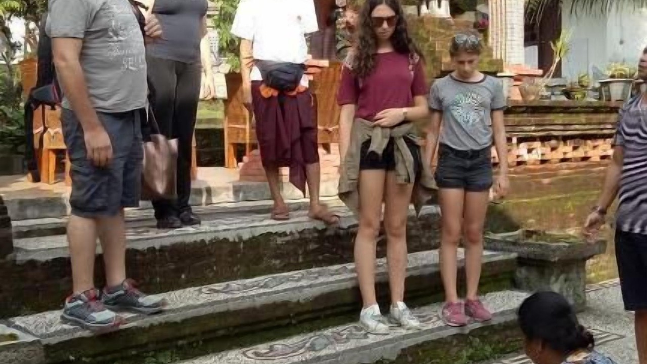 Photo of Outdoor in Sidemen