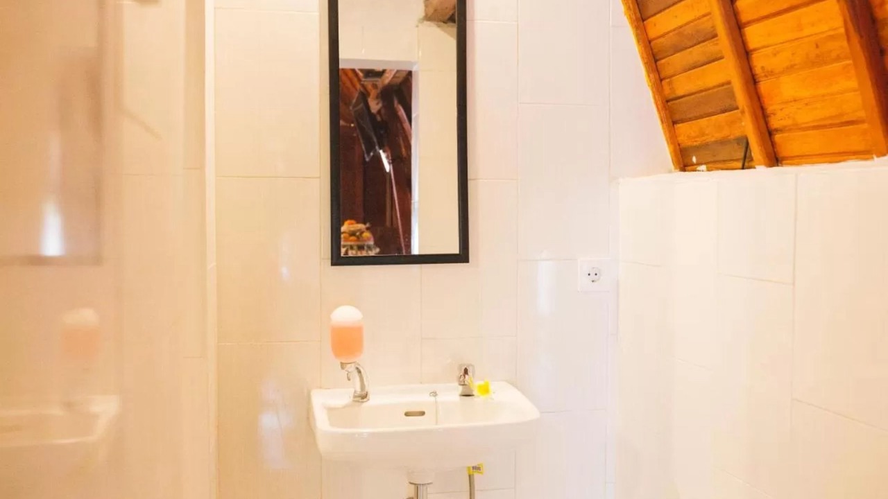 Photo of Bathroom in Penida Island
