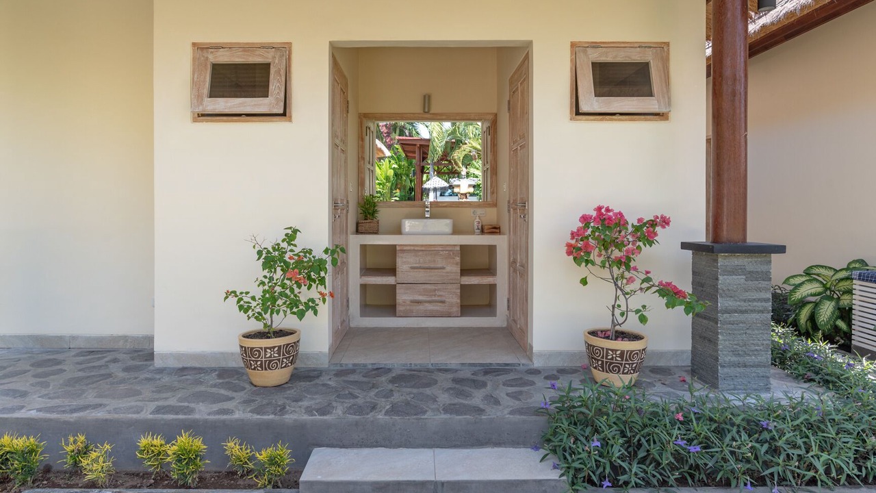 Photo of Outdoor in Dencarik