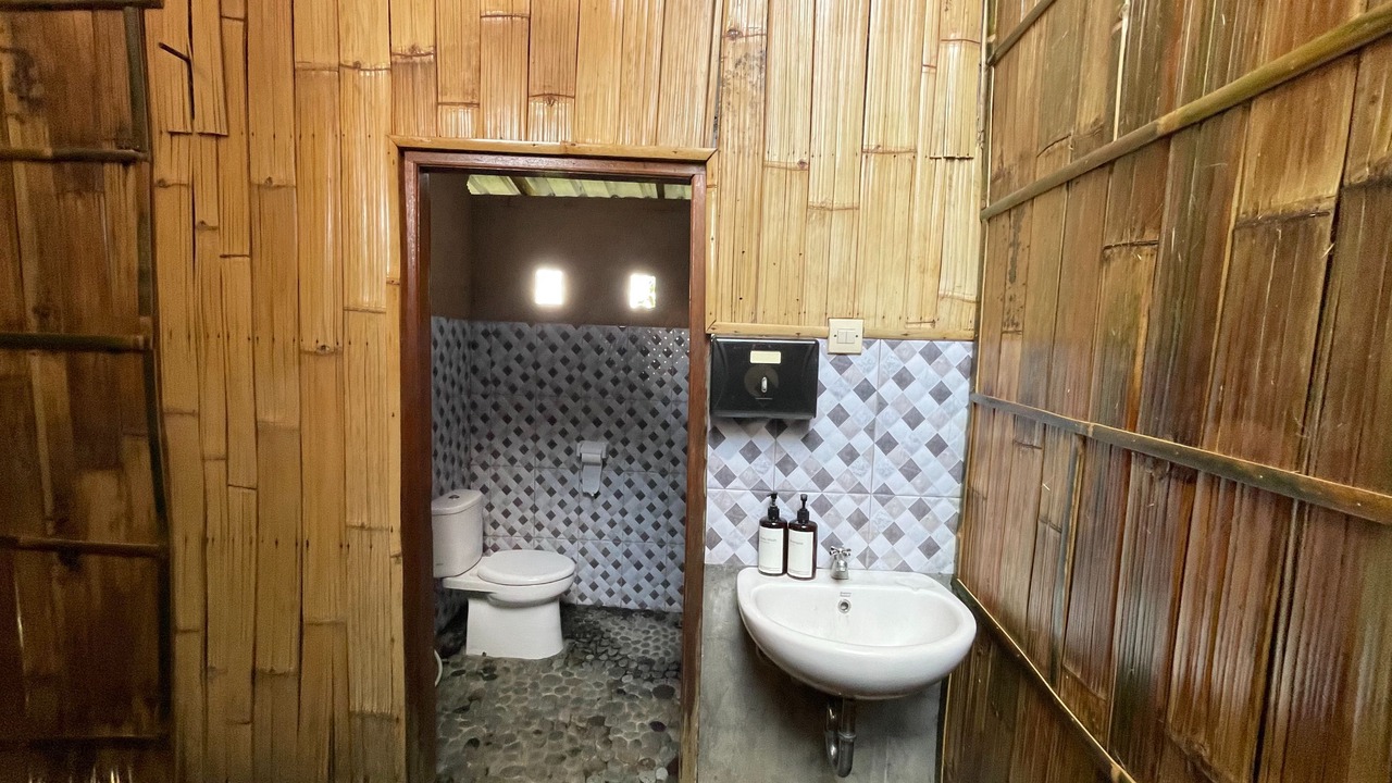 Photo of Bathroom in Sidemen