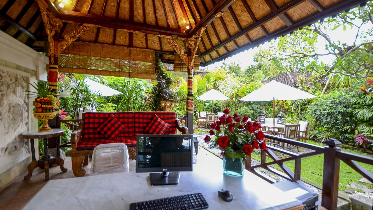Photo of Patio Balcony in Ababi