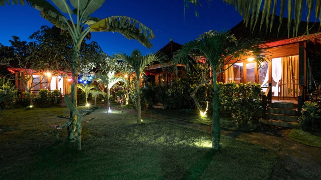 Photo of Outdoor in Mushroom Bay