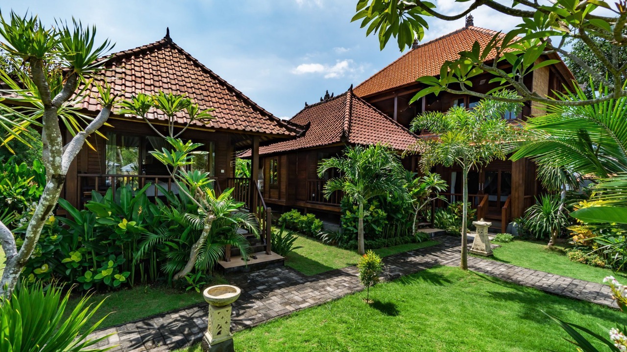Photo of Outdoor in Mushroom Bay