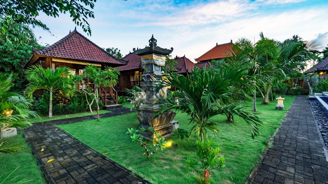 Photo of Outdoor in Mushroom Bay
