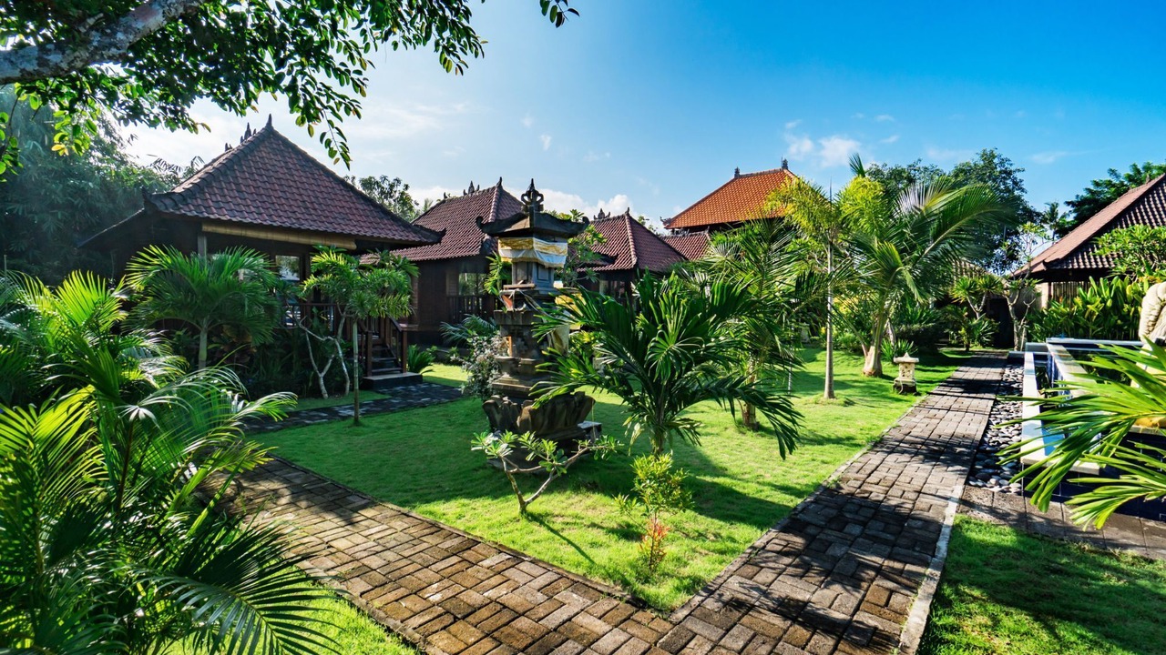 Photo of Outdoor in Mushroom Bay