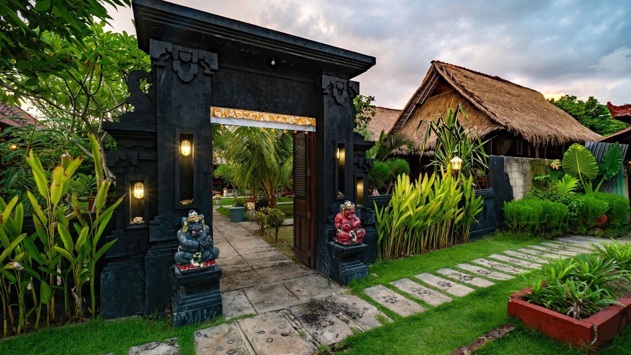 Photo of Outdoor in Mushroom Bay