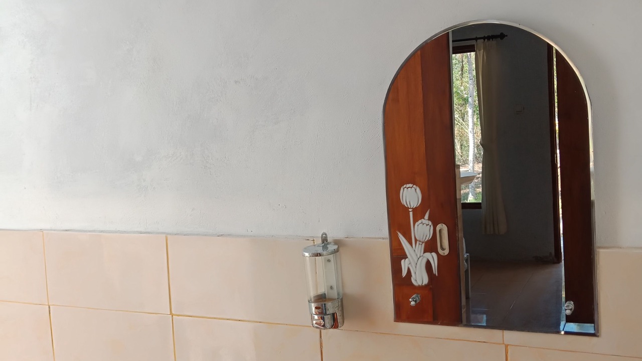 Photo of Bathroom in Sampalan