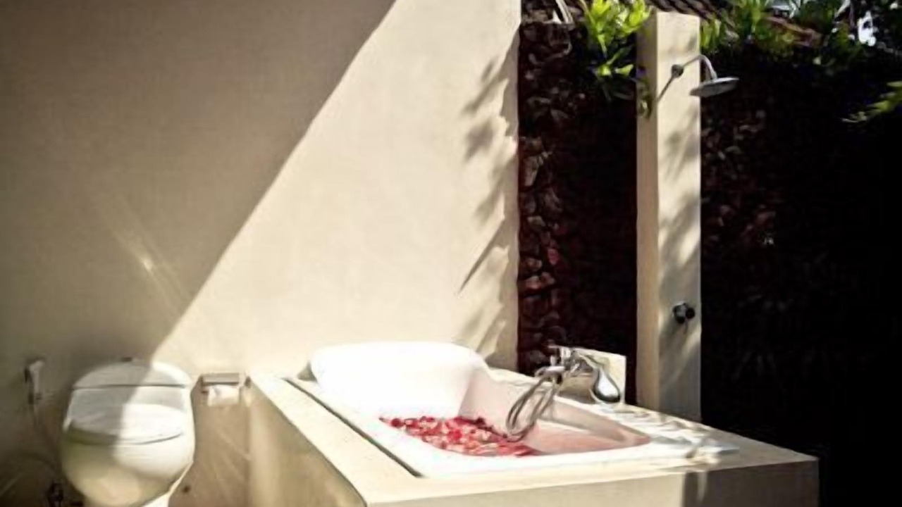 Photo of Bathroom in Candi Dasa