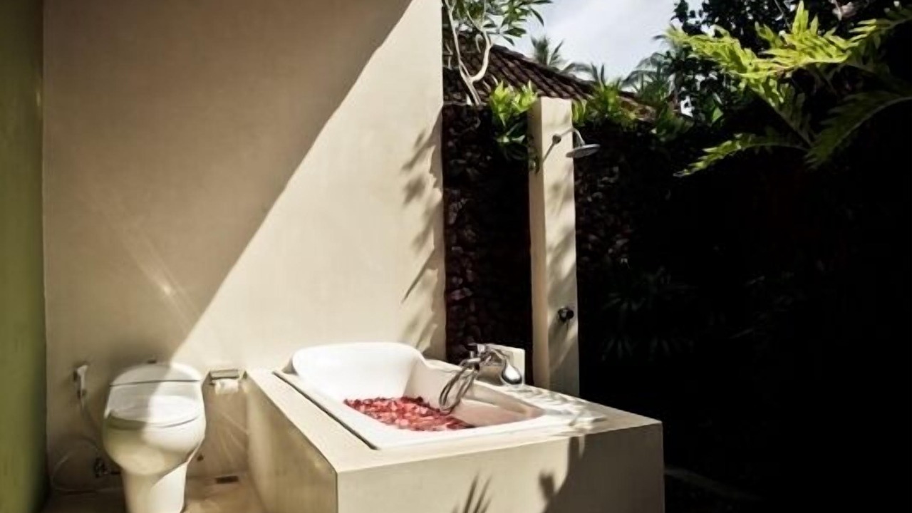 Photo of Bathroom in Candi Dasa