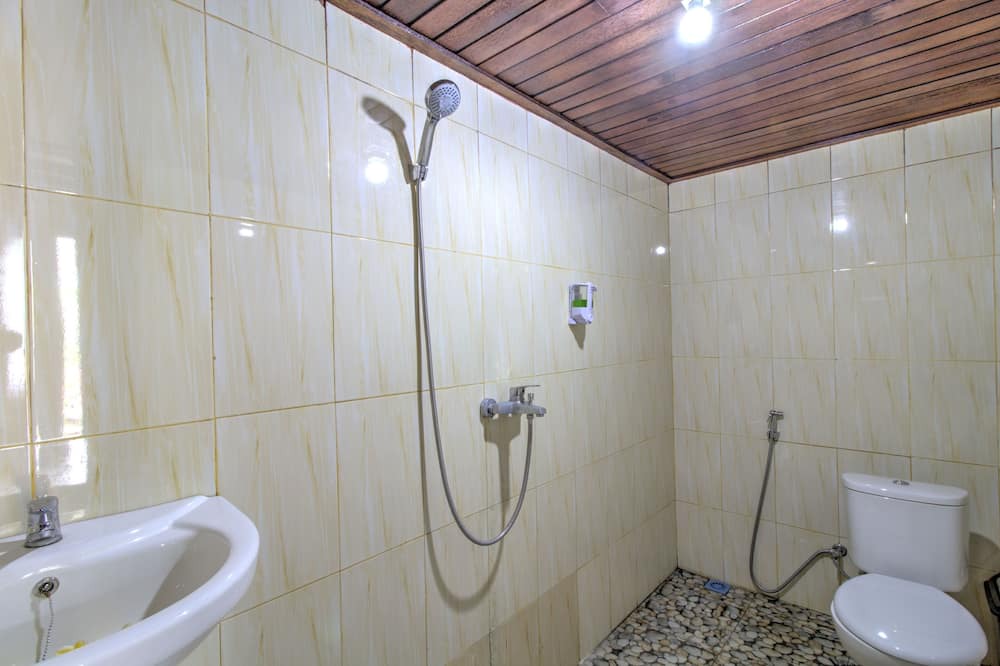 Photo of Bathroom in Klumpu
