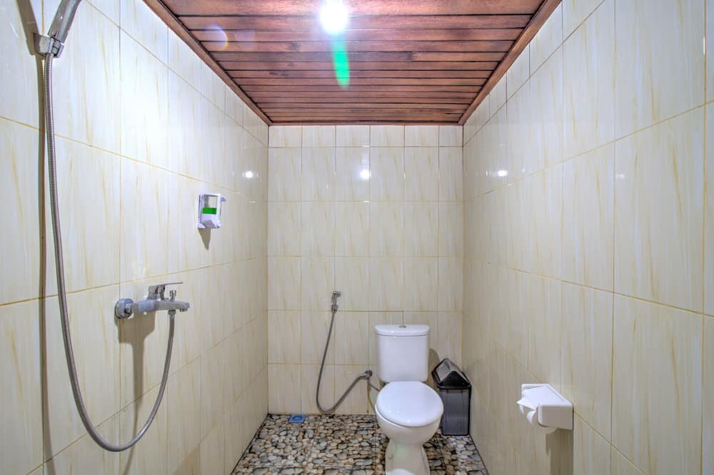 Photo of Bathroom in Klumpu