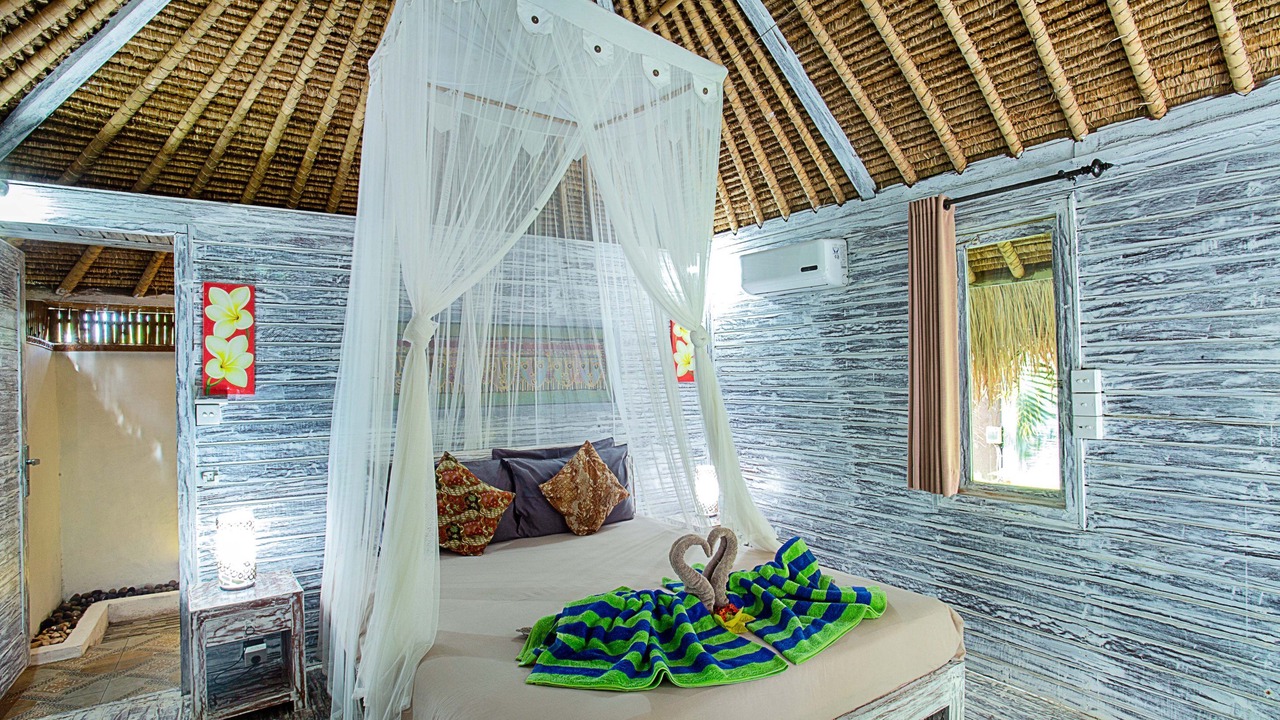 Photo of Bedroom in Mushroom Bay