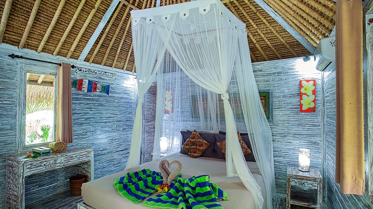 Photo of Bedroom in Mushroom Bay
