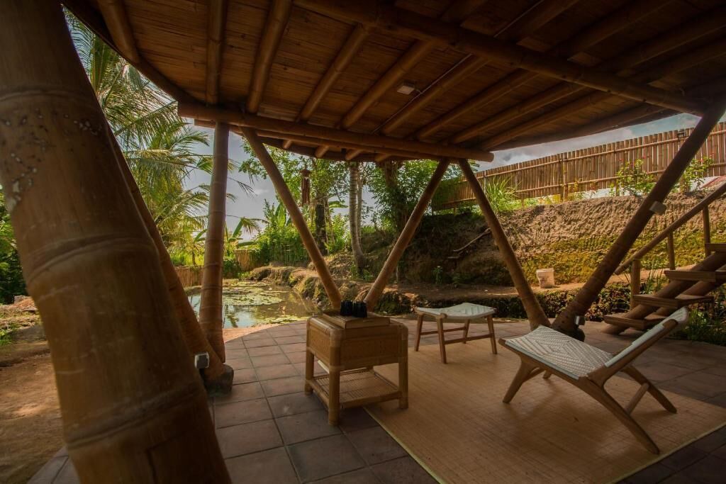 Photo of Patio Balcony in Selat