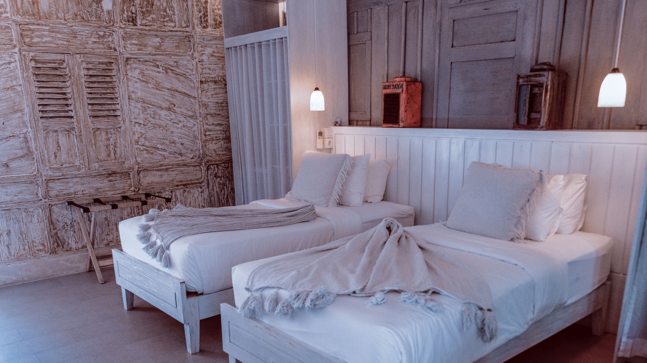 Photo of Bedroom in Mushroom Bay