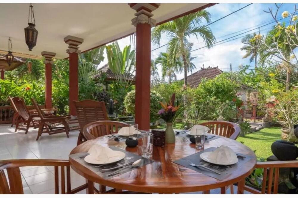 Photo of Patio Balcony in Jasri