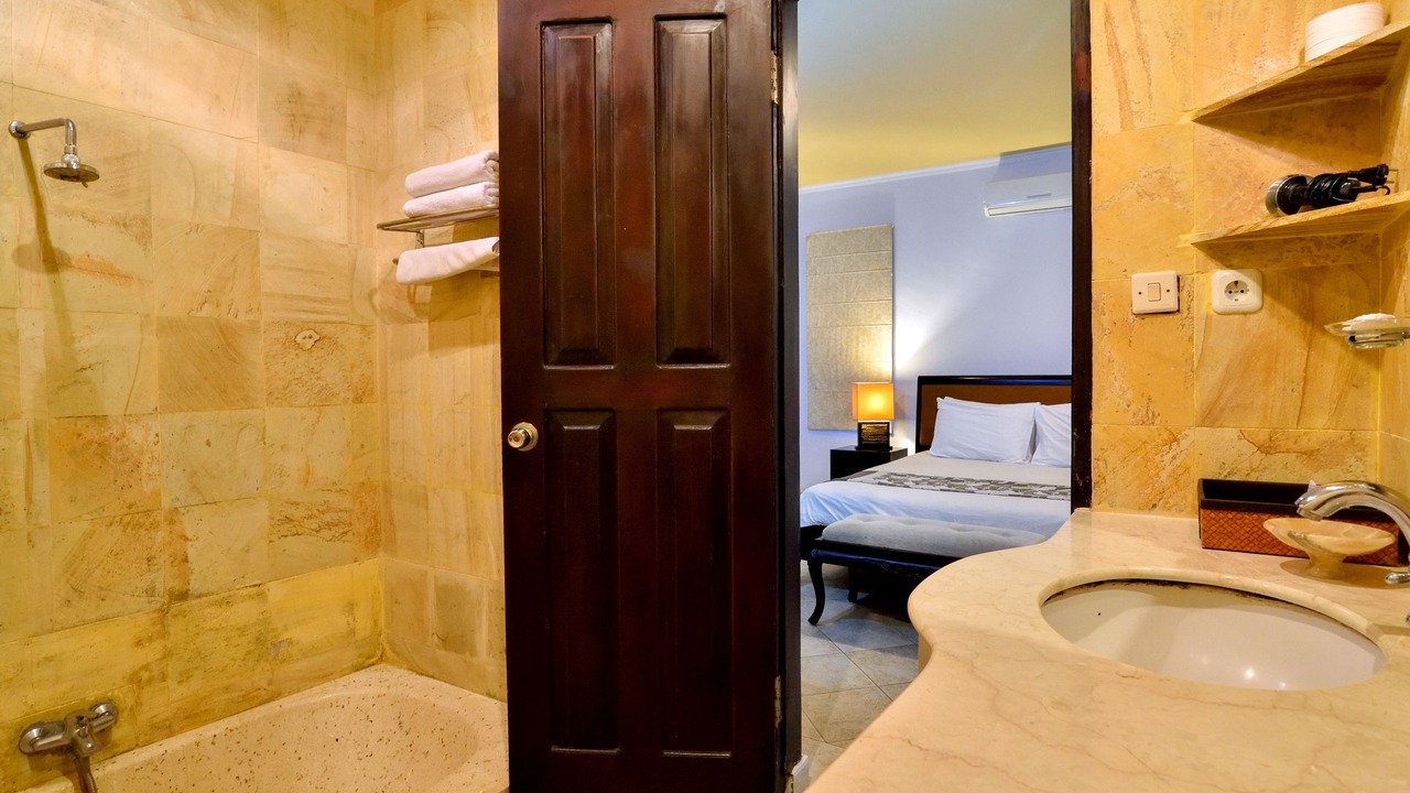 Photo of Bathroom in Kaliasem