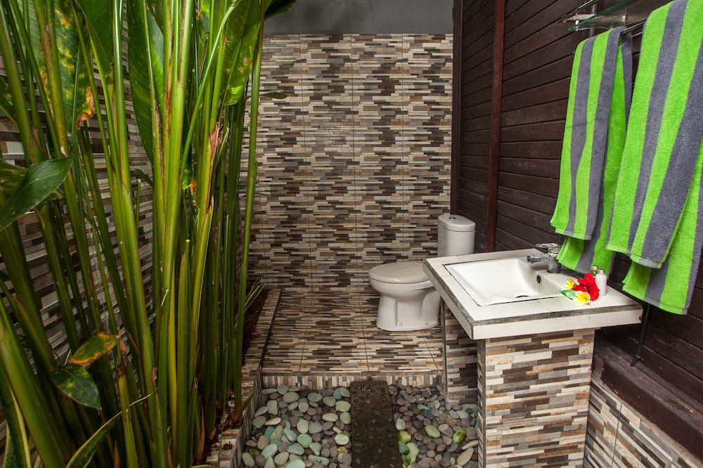 Photo of Bathroom in Mushroom Bay