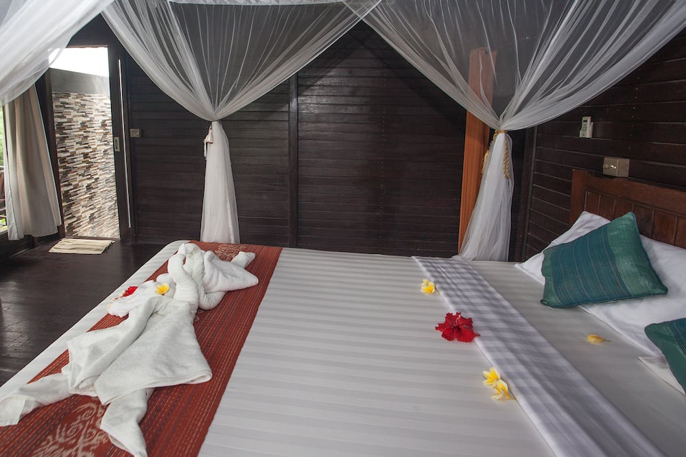 Photo of Bedroom in Mushroom Bay