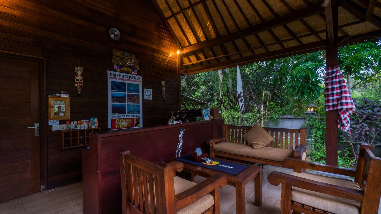 Photo of Others in Mushroom Bay