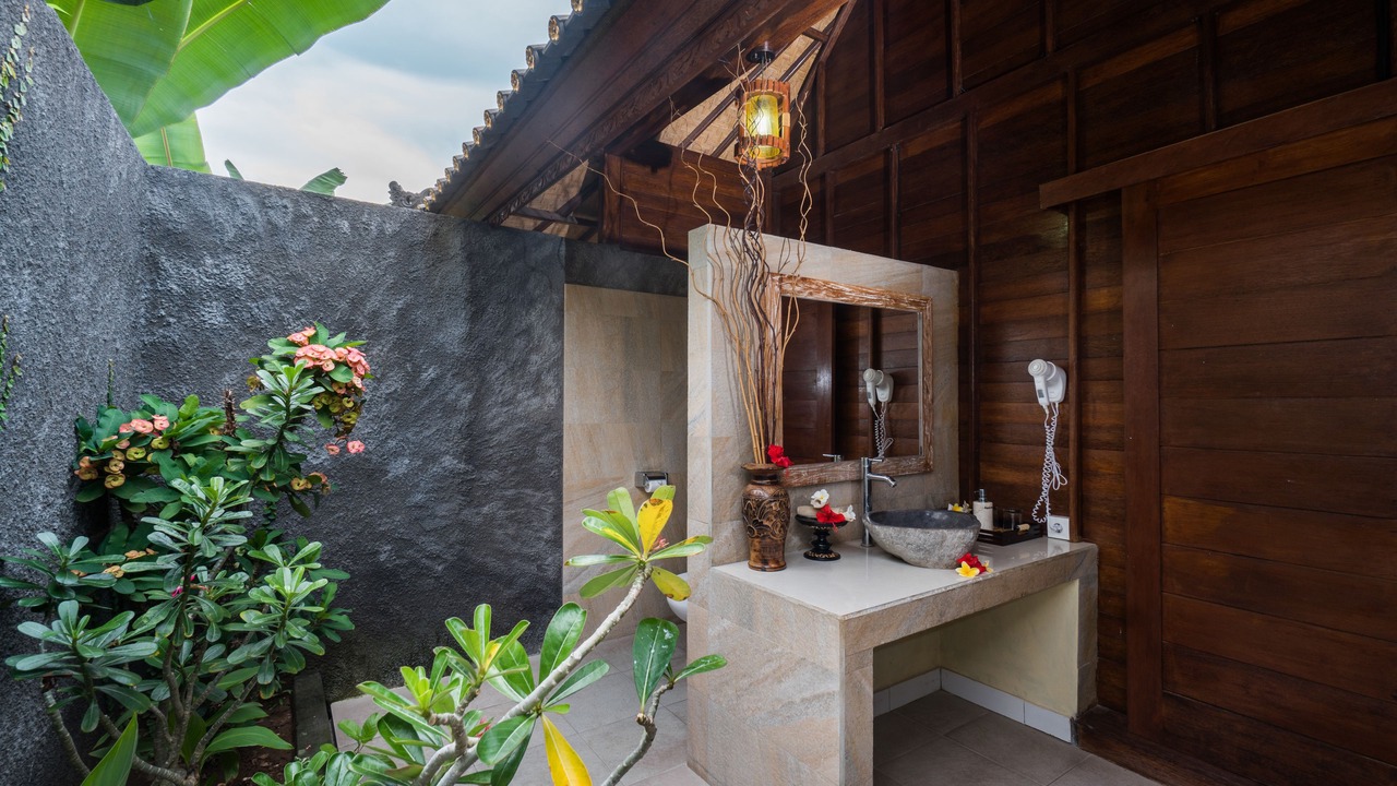 Photo of Patio Balcony in Mushroom Bay