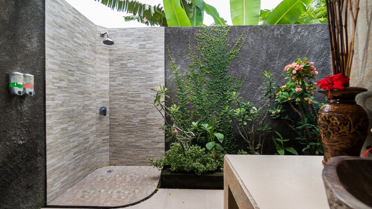 Photo of Bathroom in Mushroom Bay