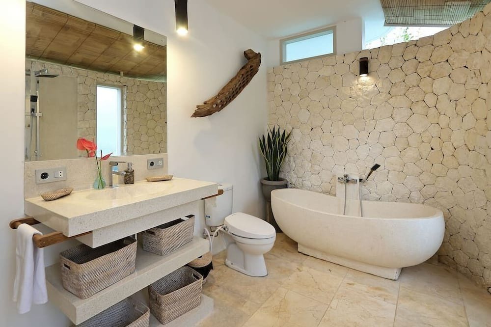 Photo of Bathroom in Andong