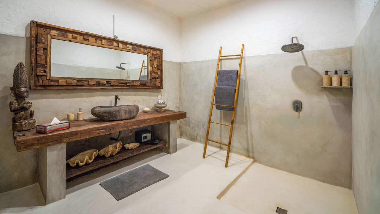 Photo of Bathroom in Jungut Batu