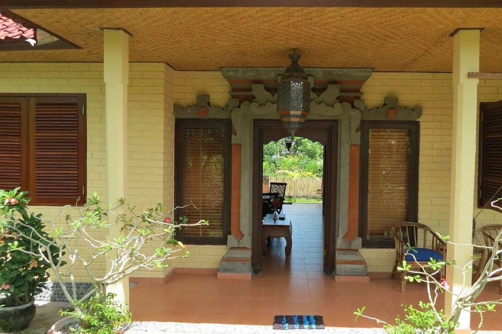 Photo of Patio Balcony in Jasri