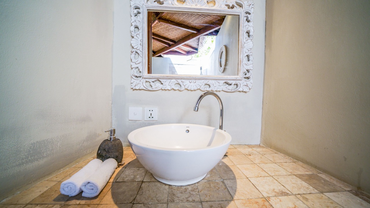 Photo of Bathroom in Ceningan Island