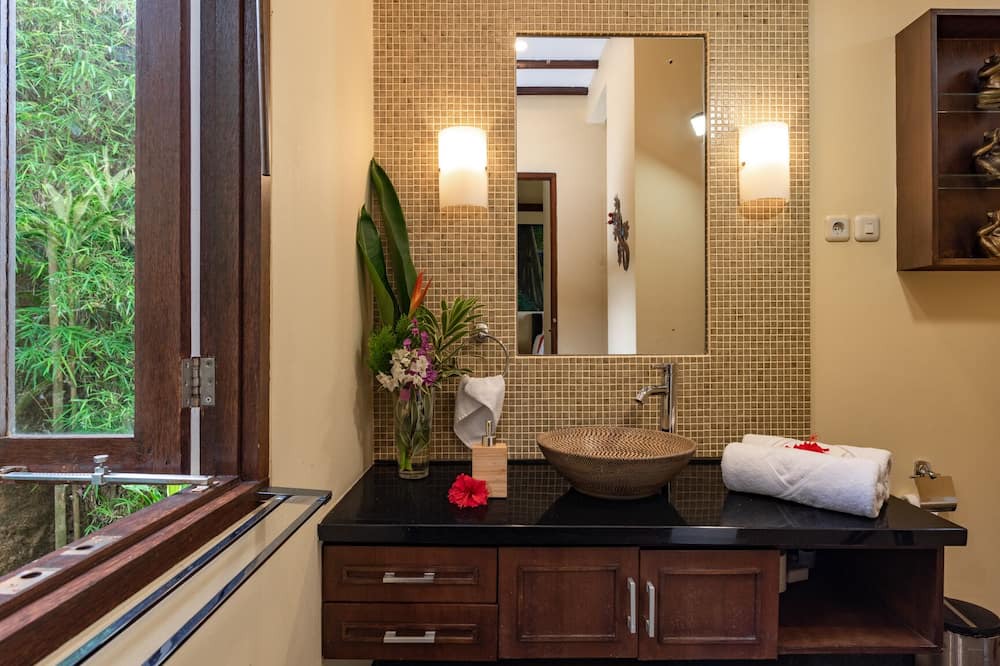 Photo of Bathroom in Kayu Putih
