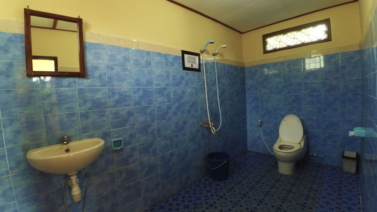 Photo of Bathroom in Ababi