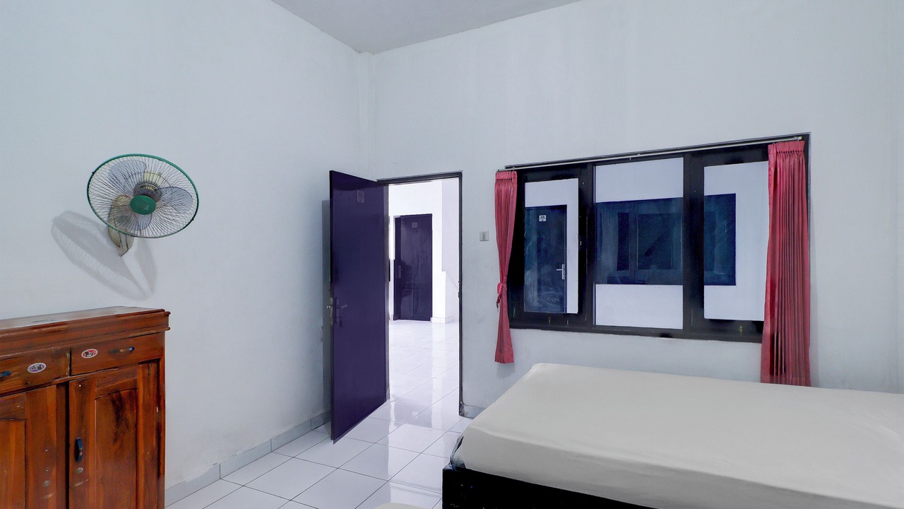 Photo of Bedroom in Mahendradatta