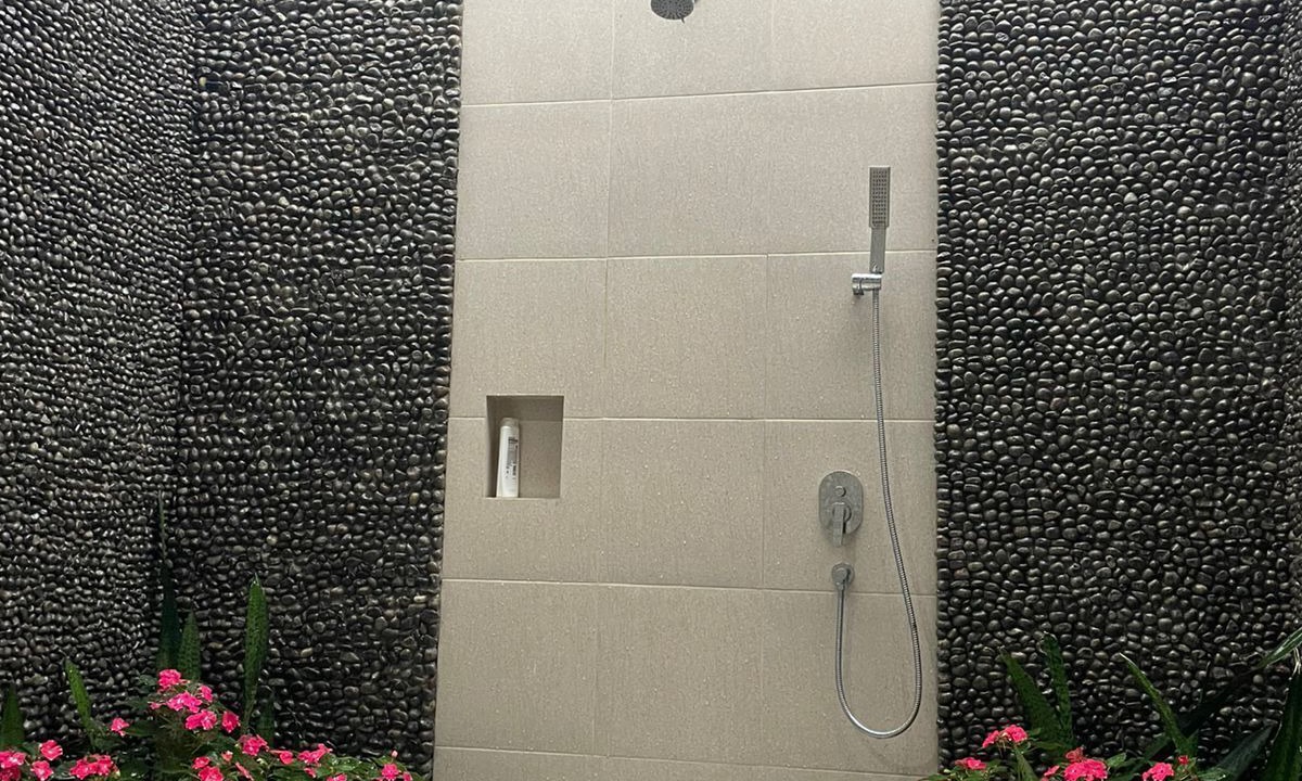 Photo of Bathroom in Medewi