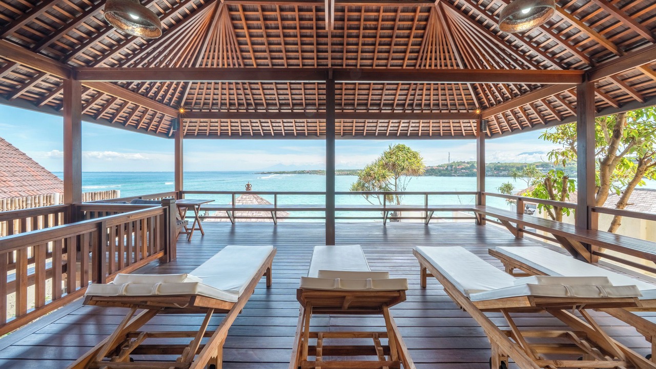 Photo of Patio Balcony in Ceningan Island