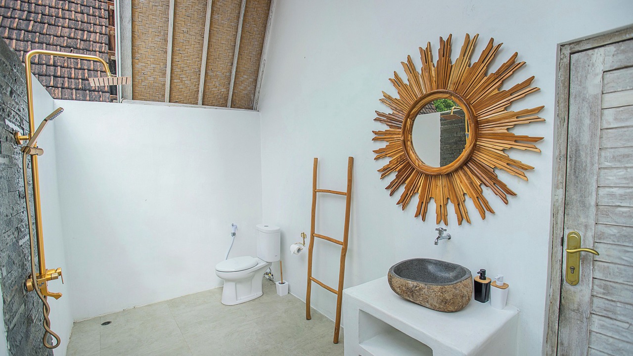 Photo of Bathroom in Ceningan Island