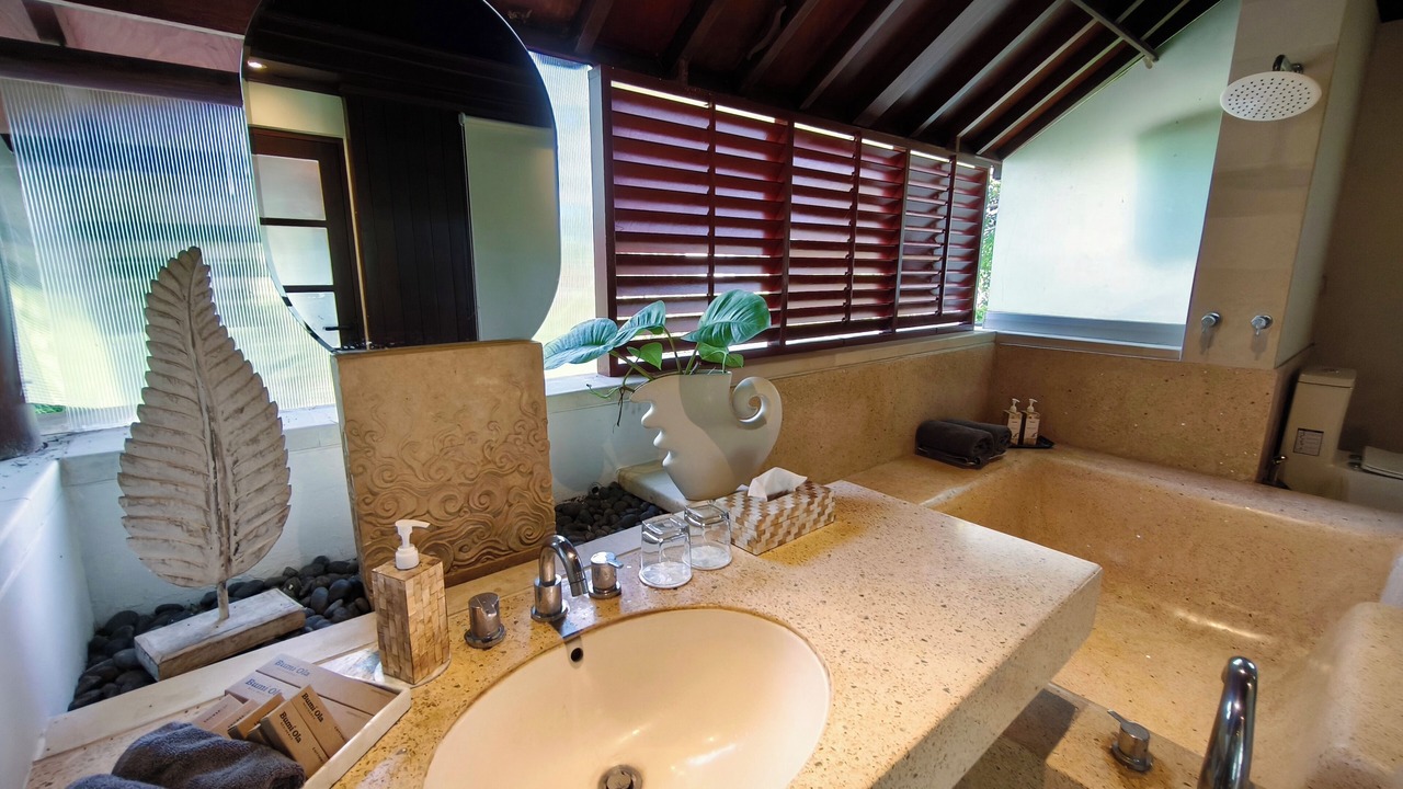 Photo of Bathroom in Kutuh