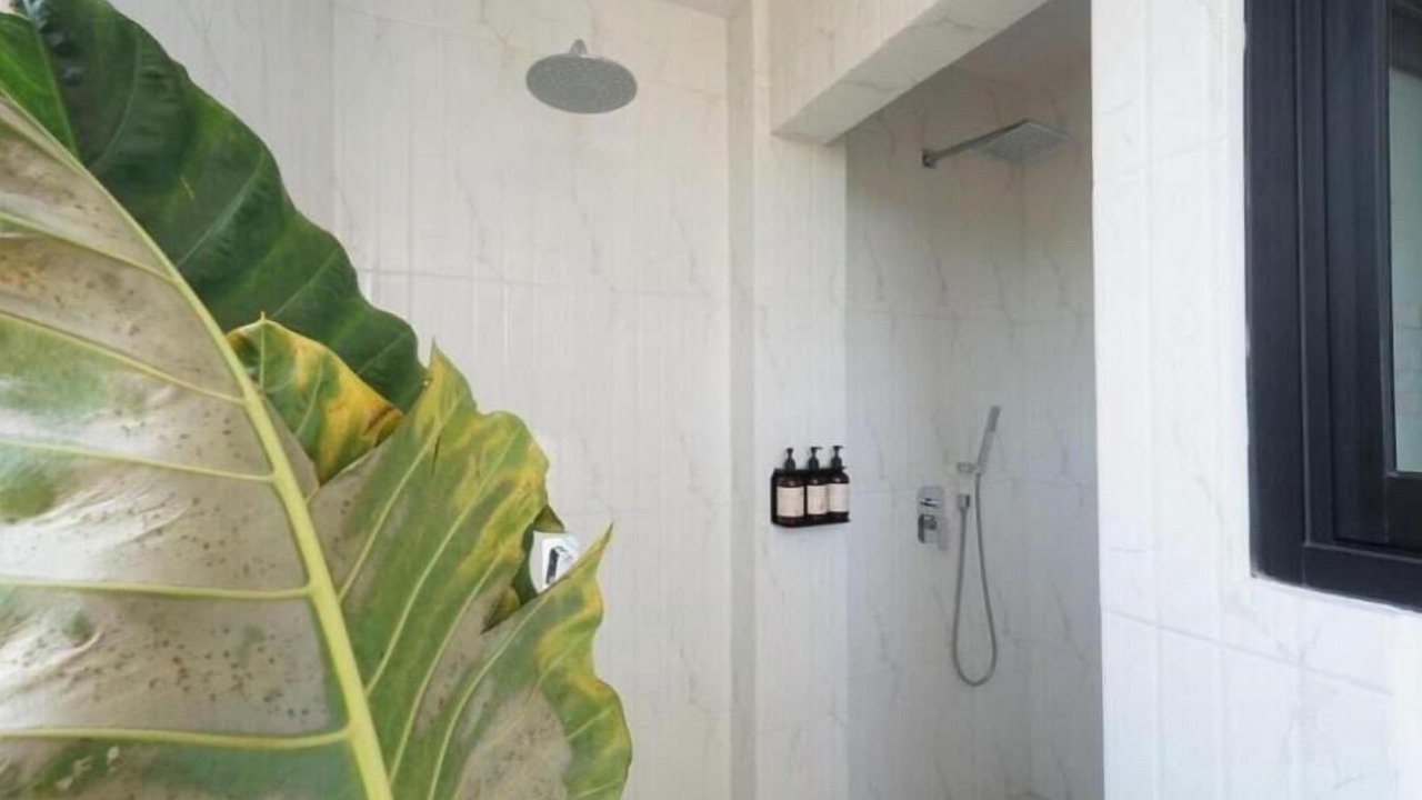 Photo of Bathroom in Rendang
