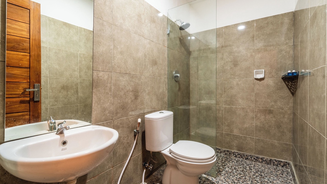 Photo of Bathroom in Suraberata