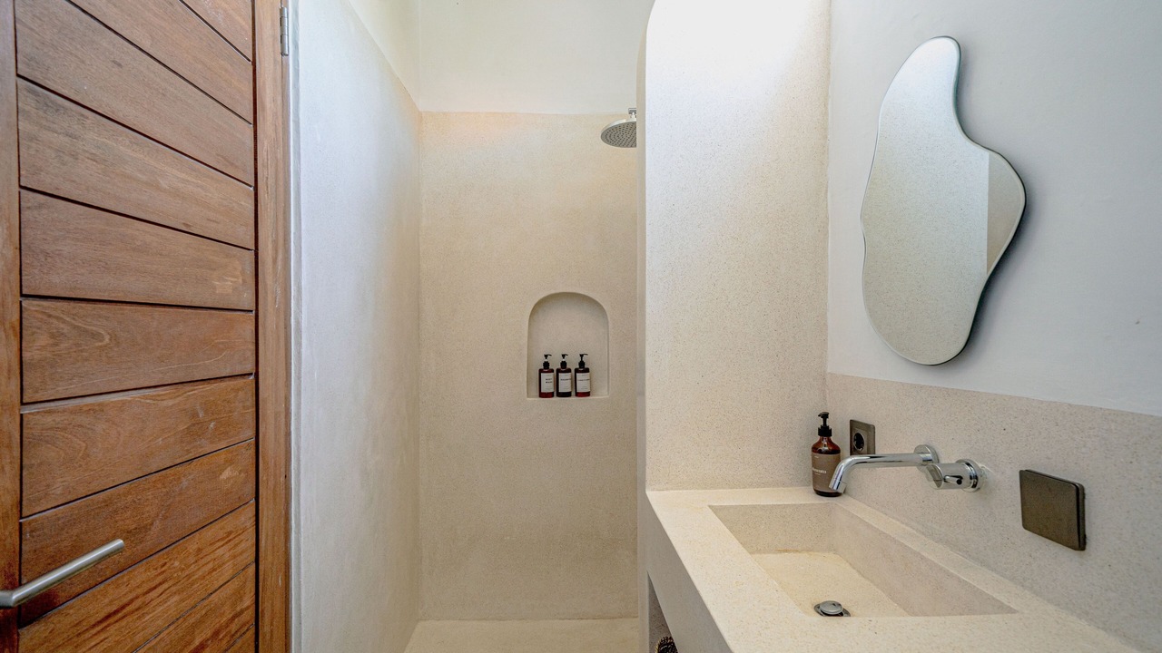 Photo of Bathroom in Pecatu