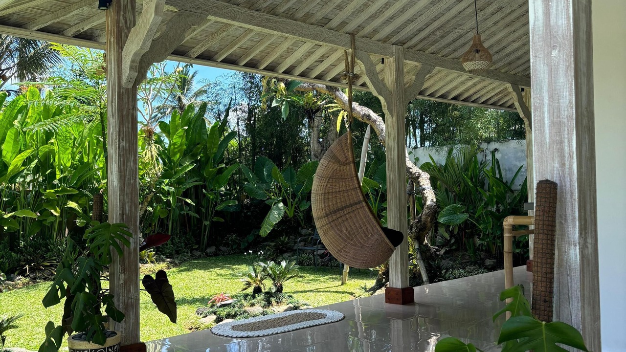 Photo of Outdoor in Taro