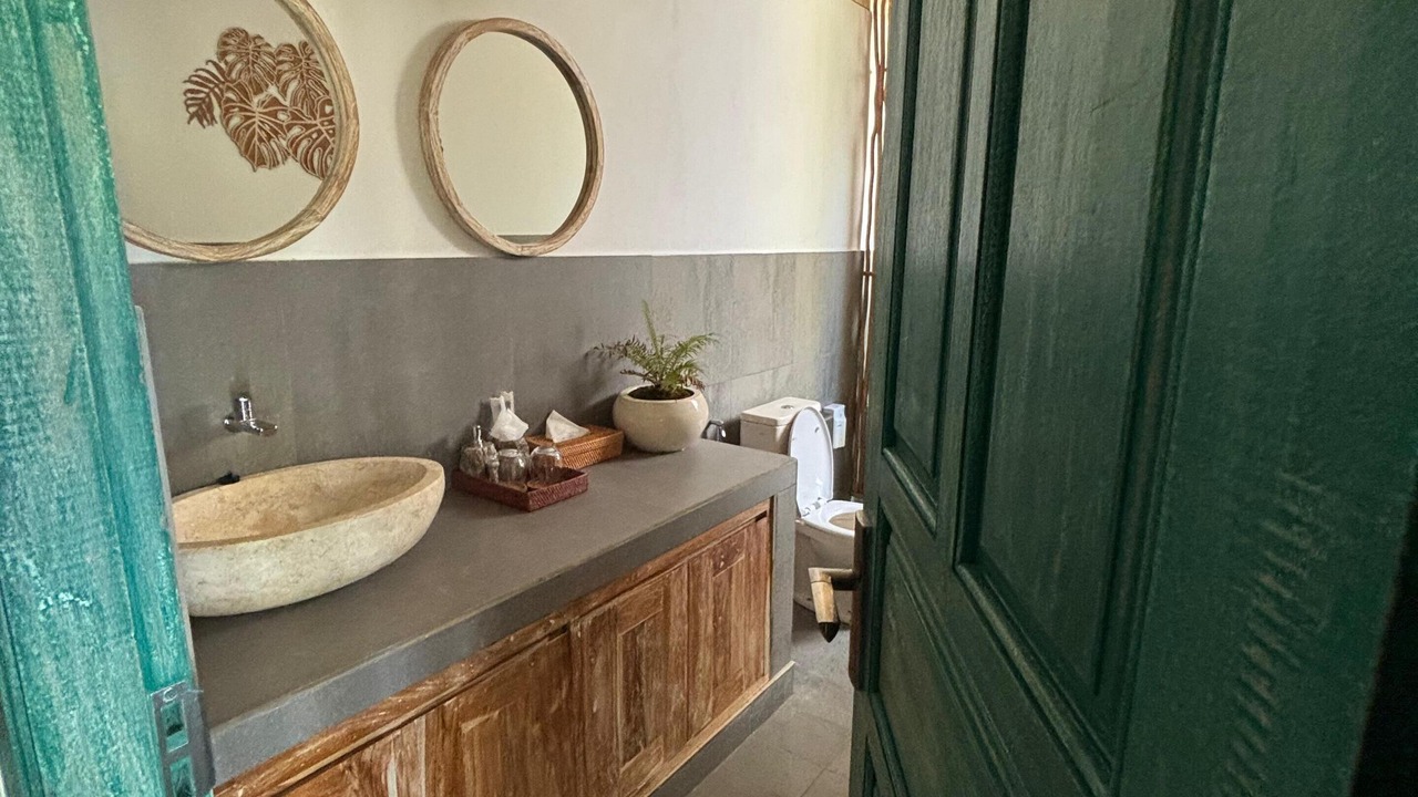 Photo of Bathroom in Taro