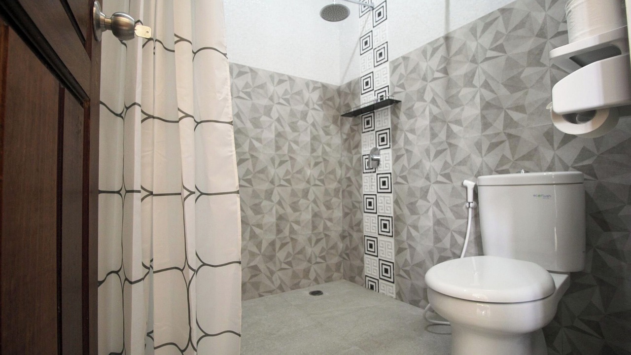 Photo of Bathroom in Sidemen