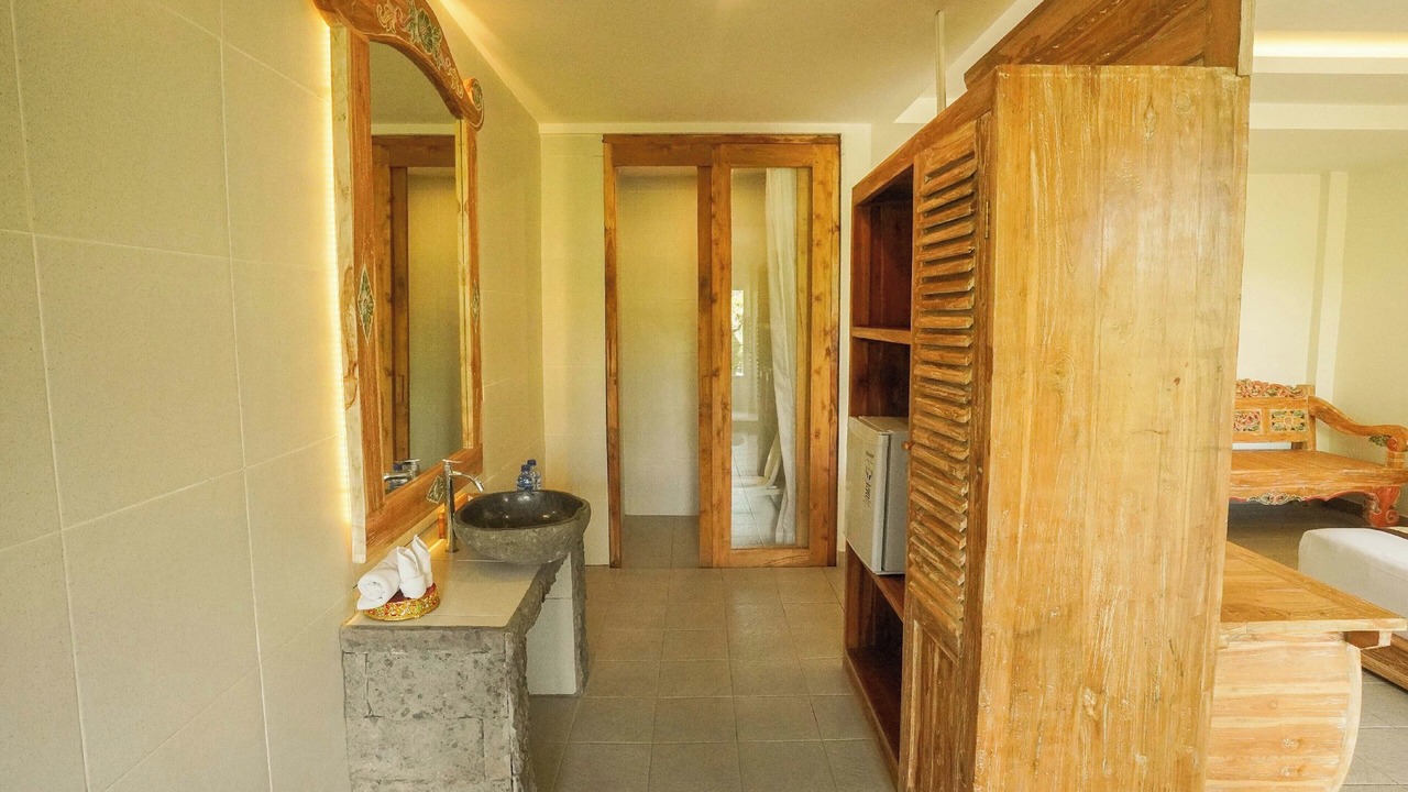 Photo of Bathroom in Taro