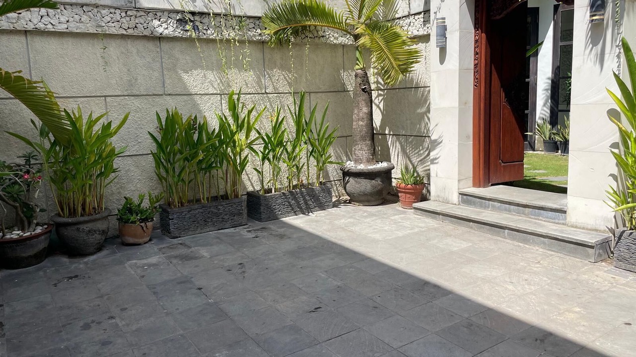 Photo of Patio Balcony in Batubelig